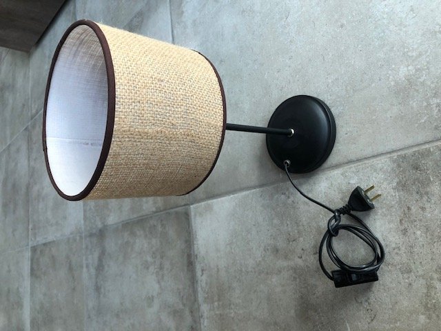 VELADOR C/PANTALLA SIM/MIMBRE  NEGRO 1301